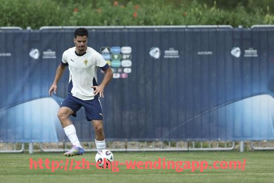 问鼎娱乐官网-法甲防守效率排行榜公布：各队表现对比分析