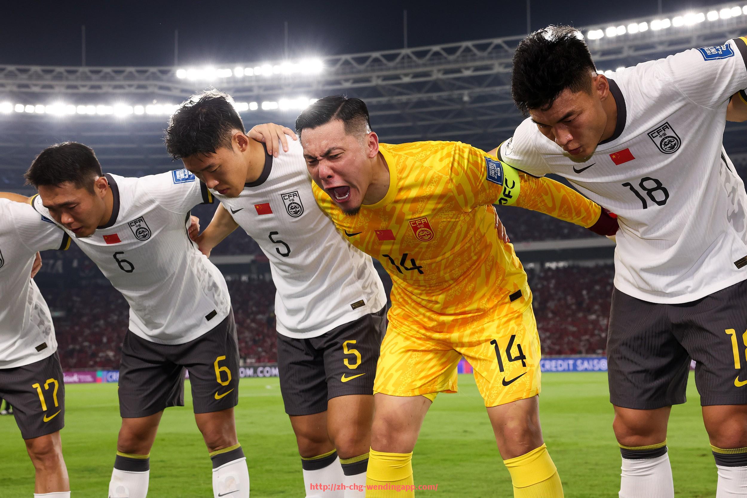 问鼎娱乐官网-世俱杯教练团队配置方案参考与高水平教练比例探讨